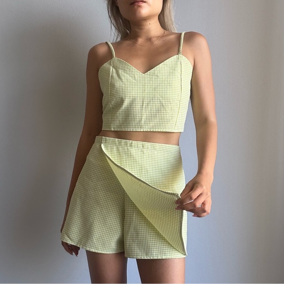 Purrr Melrose Handmade Lime Green Gingham Summer Matching Set - Crop Top & Skort - Picture 4 of 10